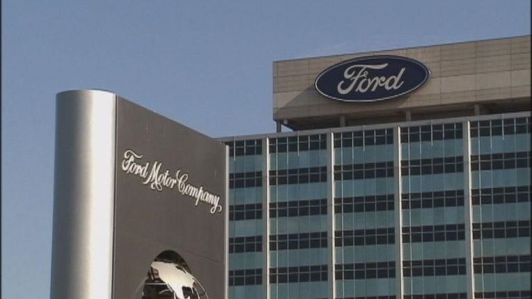 Automaker Ford Shakes Top Management After A Bad Year