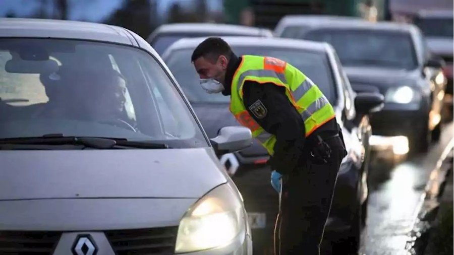 German Car Industry Fears Impact Border Controls With the Czech Republic