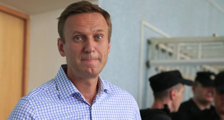 Navalny to Court in A Libel Case Over Insulting Veteran